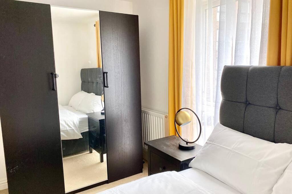 Smartrips Apartments - Lakeside/Thurrock West Thurrock Dış mekan fotoğraf